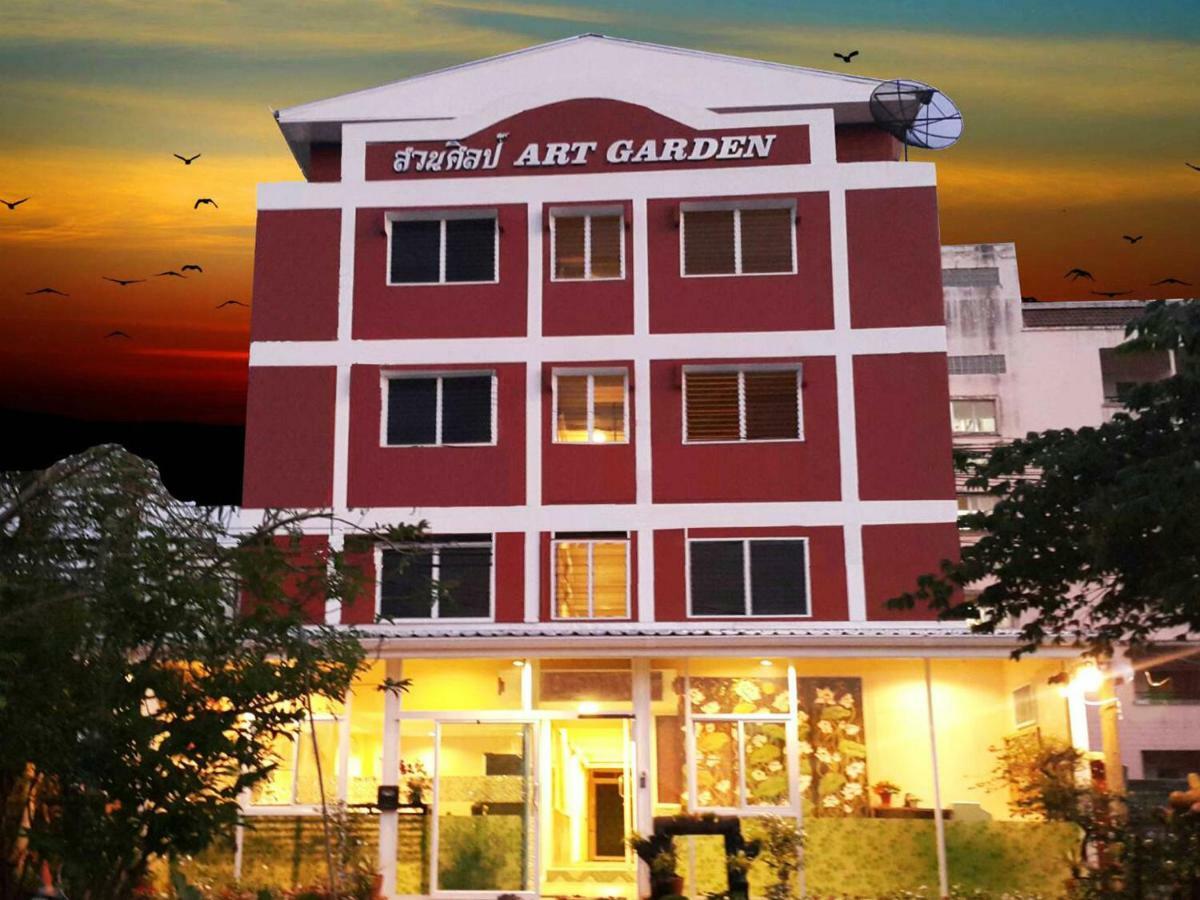 สวนศิลป์ อาร์ต การ์เด้น Aparthotel Ban Lat Krachaeng ภายนอก รูปภาพ